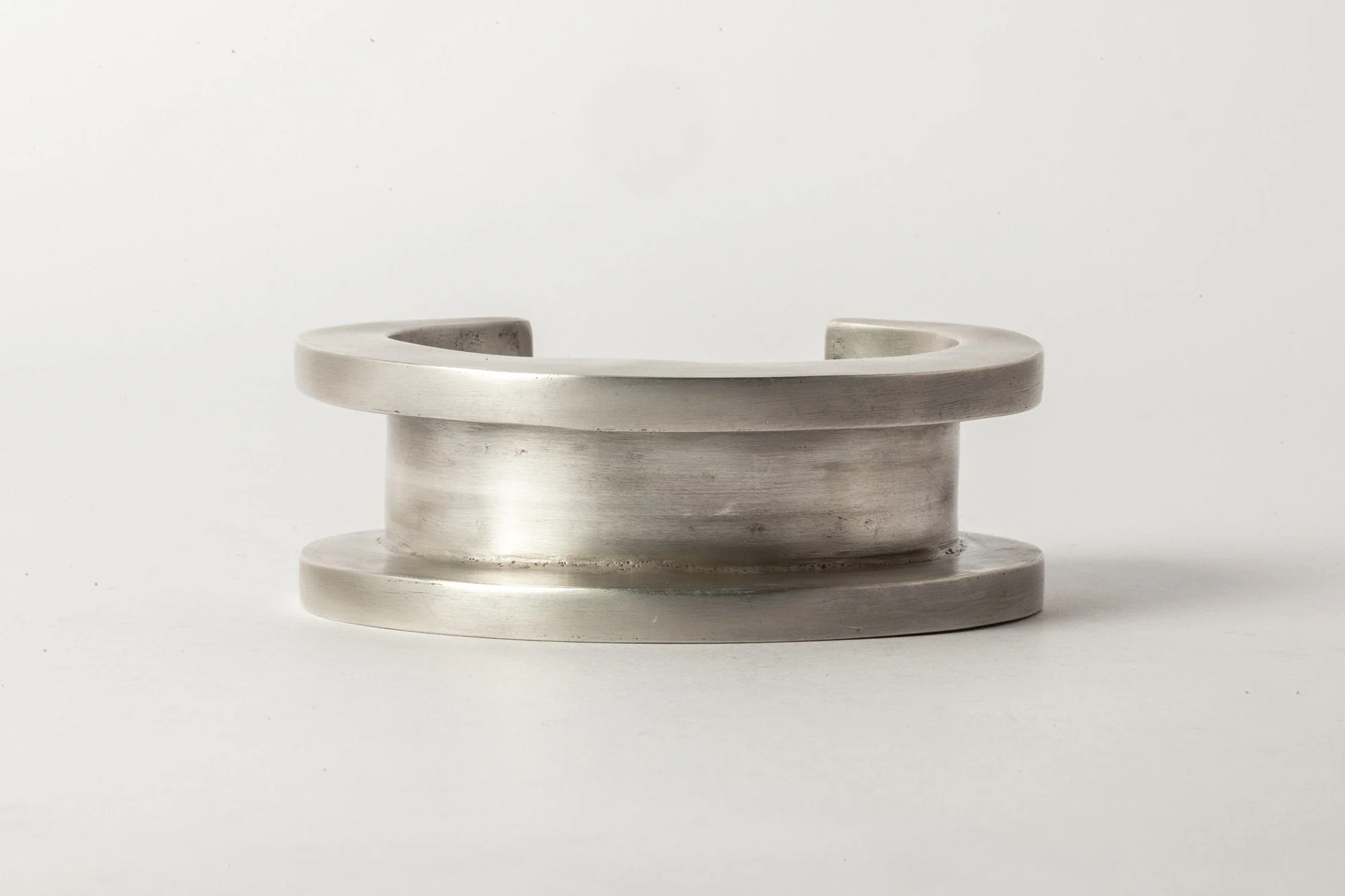 Crescent Channel Bracelet 30MM - Image 4