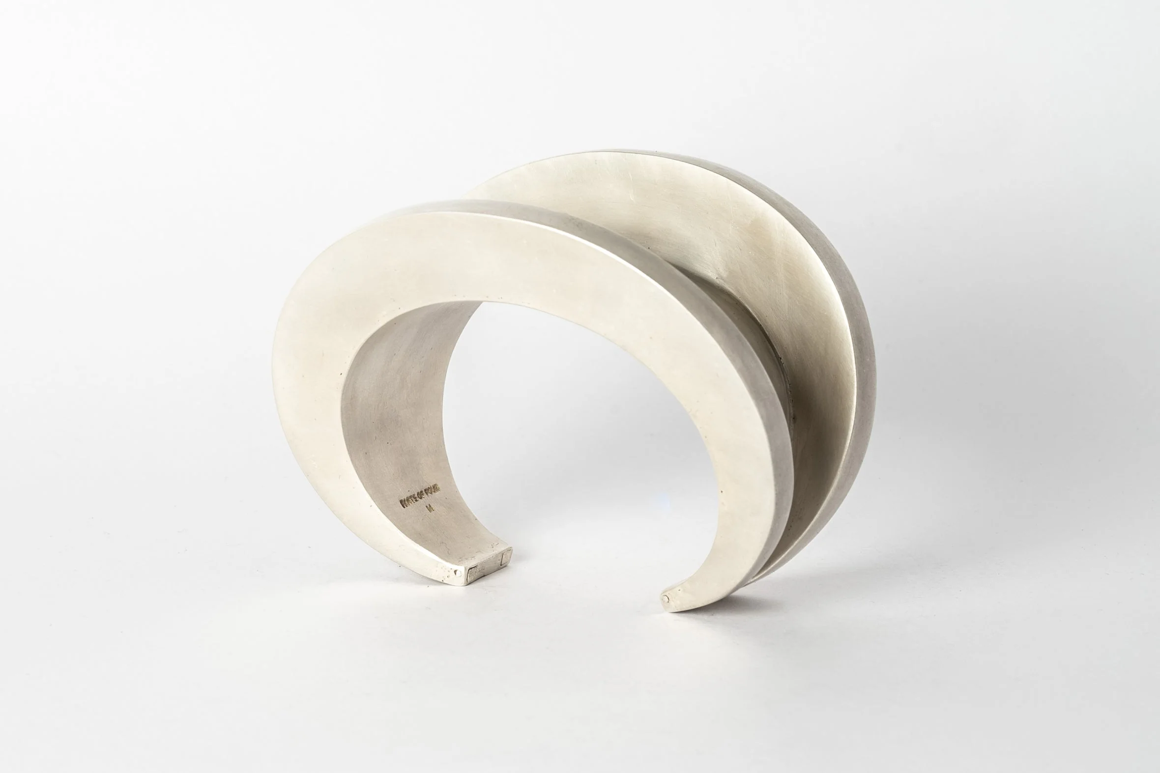 Crescent Channel Bracelet (Radiant Expansion, 15-50mm, AS) - Image 2