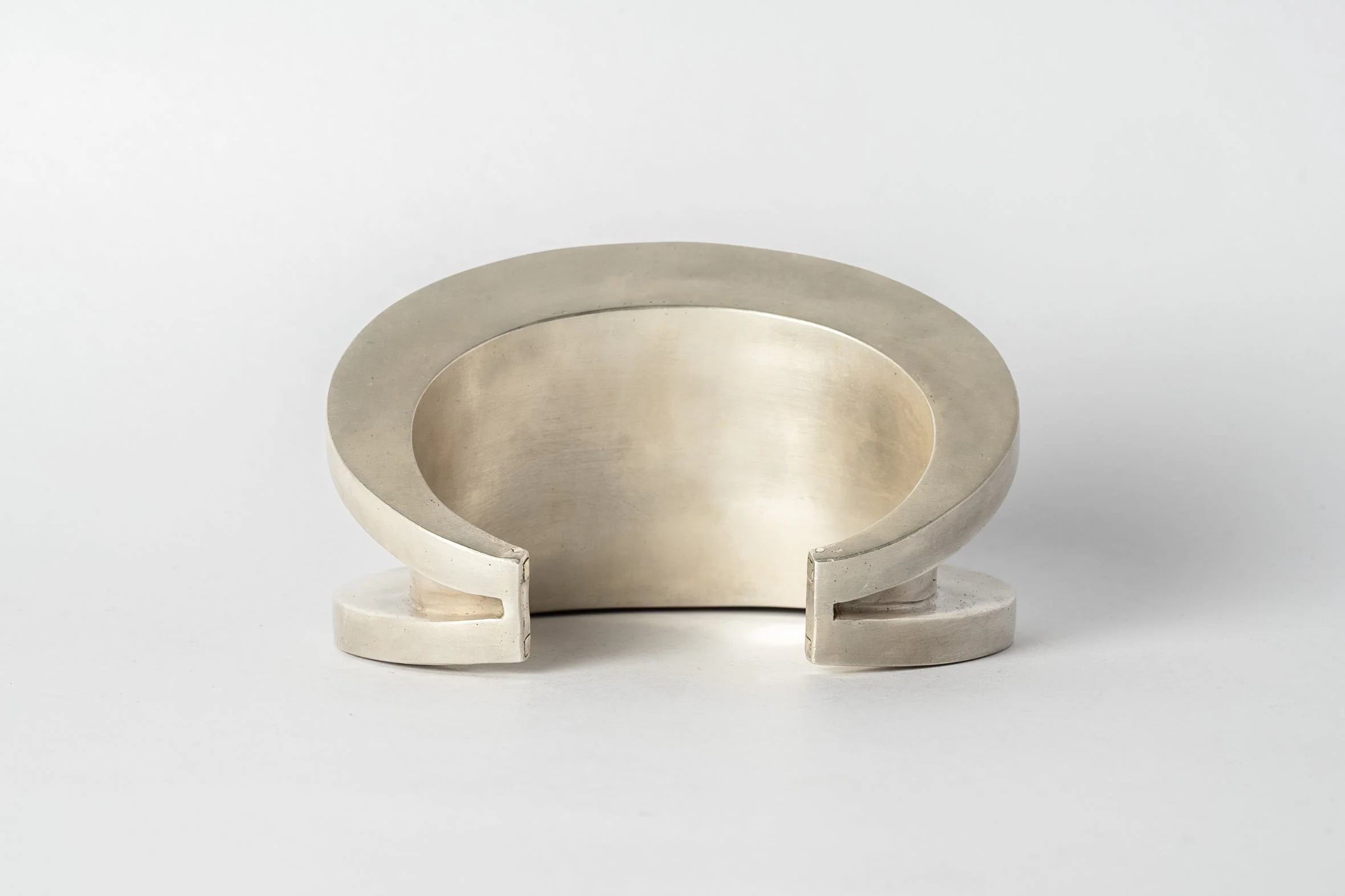 Crescent Channel Bracelet (Radiant Expansion, 15-50mm, AS) - Image 4