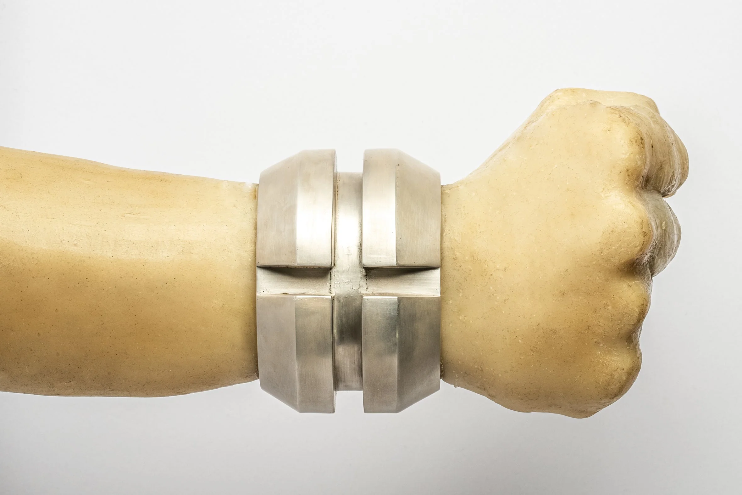 Crescent Channel Bracelet (Wedge Rift Var., 60mm, AS) - Image 4