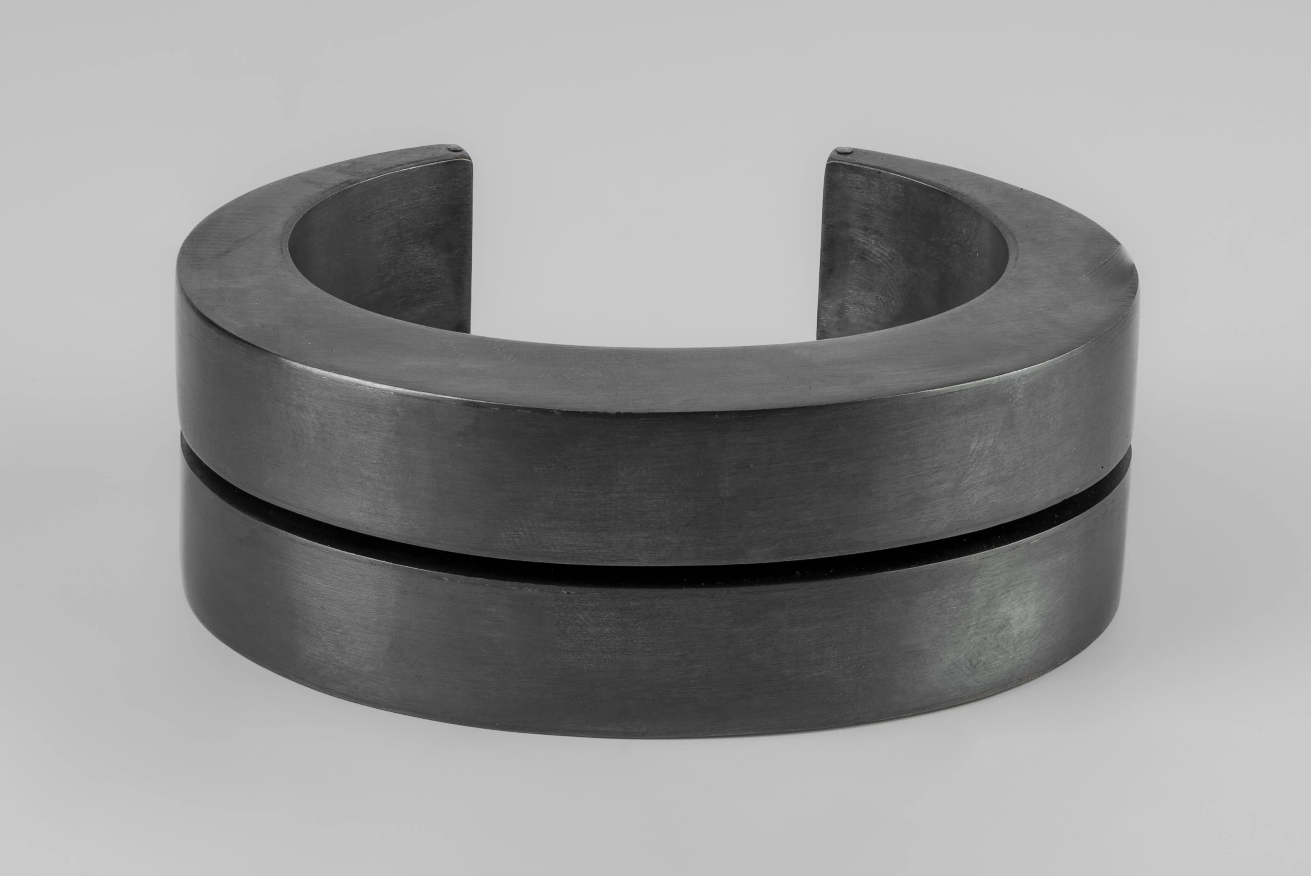 Crescent Crevice Bracelet v2 (30mm, KA) - Image 3