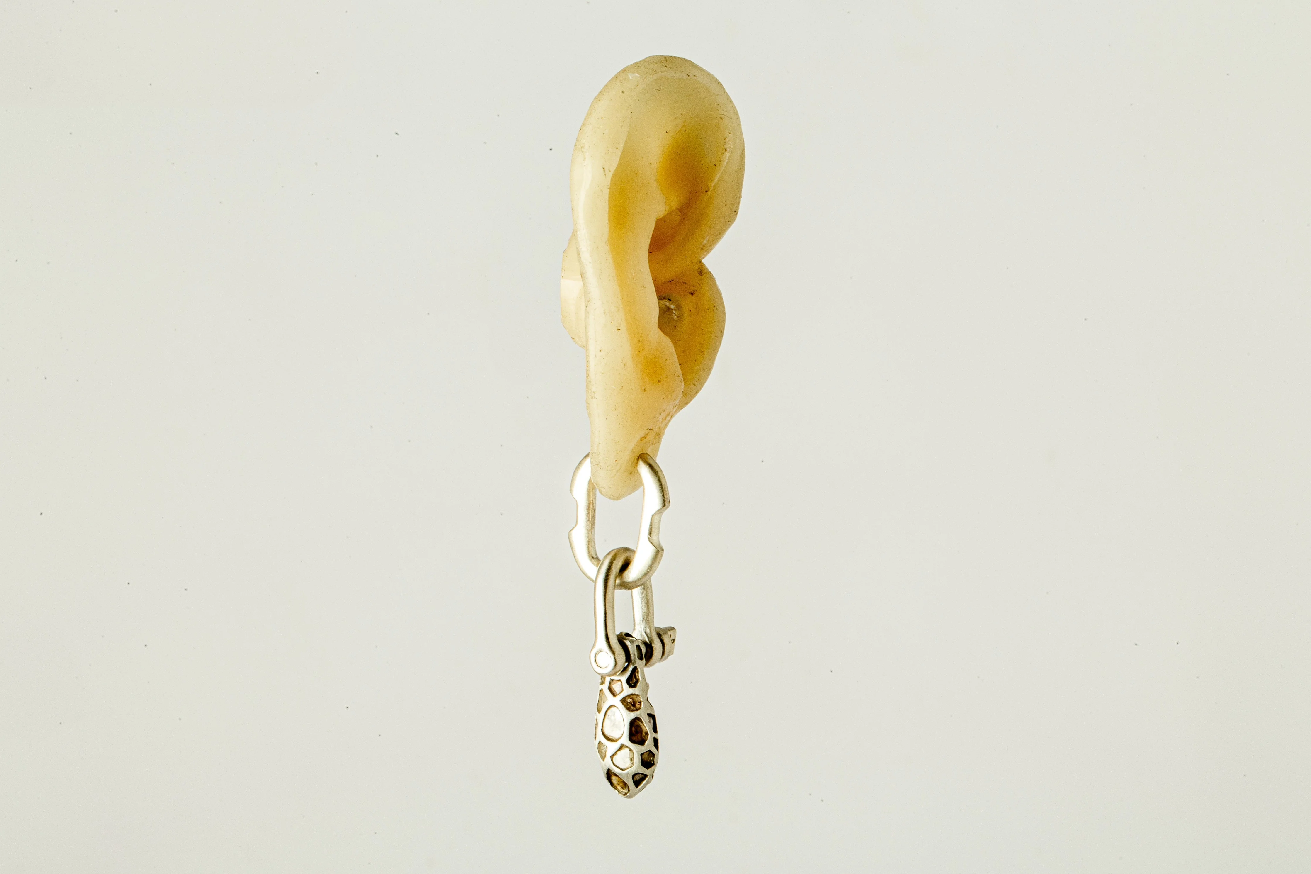Deco Earring (Extra Small Link, Mega Pavé) - Image 8