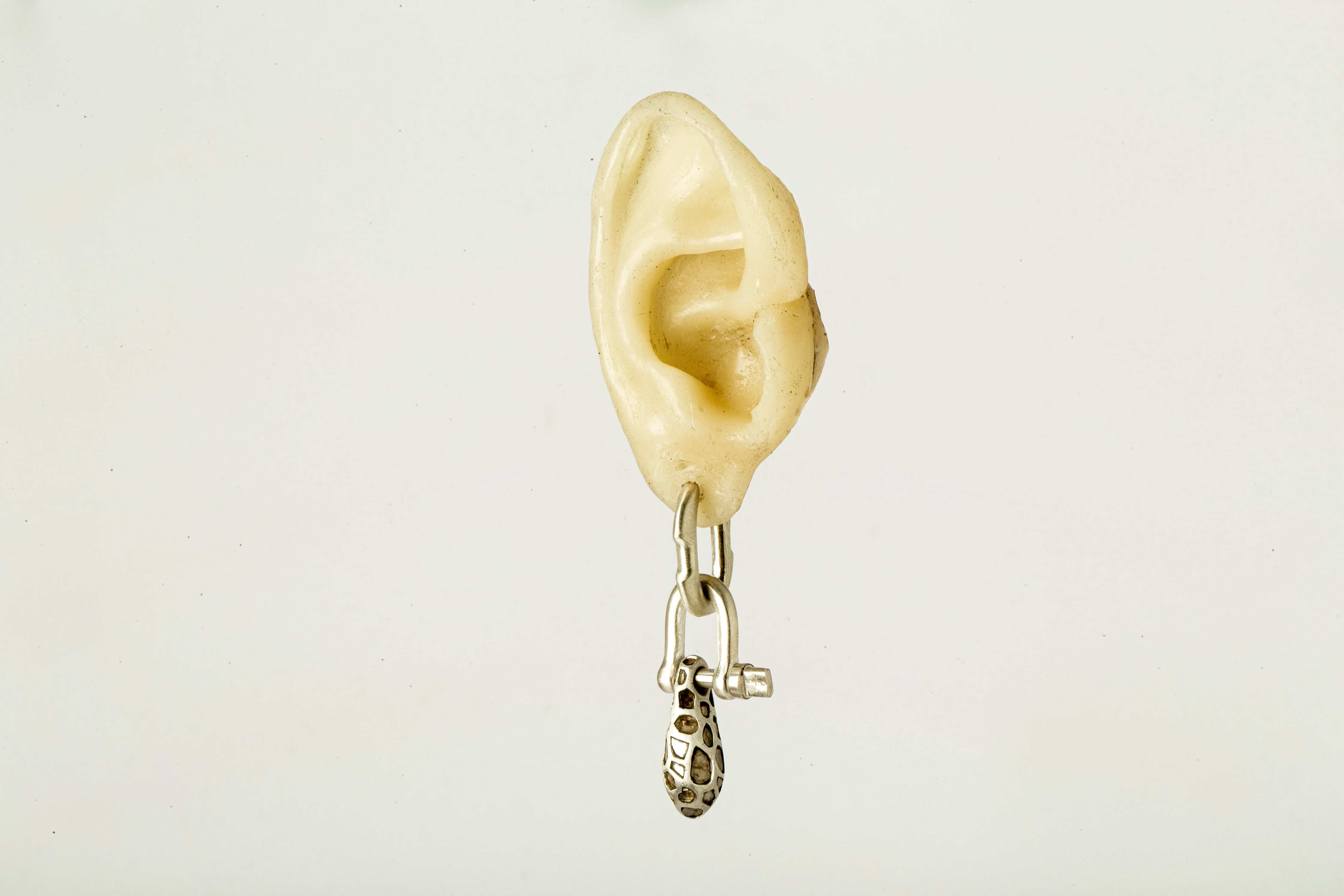 Deco Earring (Extra Small Link, Mega Pavé) - Image 9