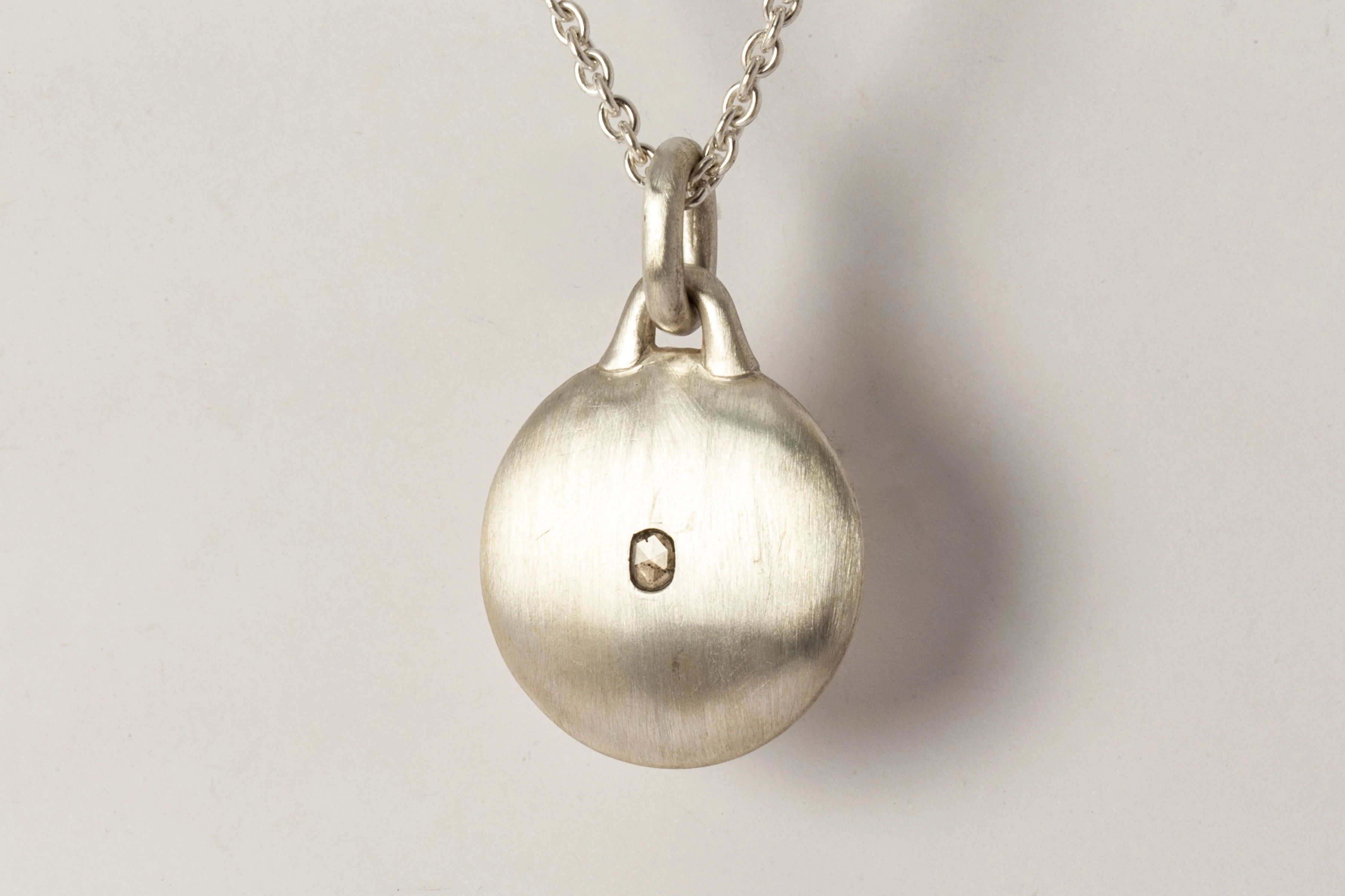 Disk Necklace (0.2 CT, Tiny Faceted Diamond Slab, 35mm) - Image 2
