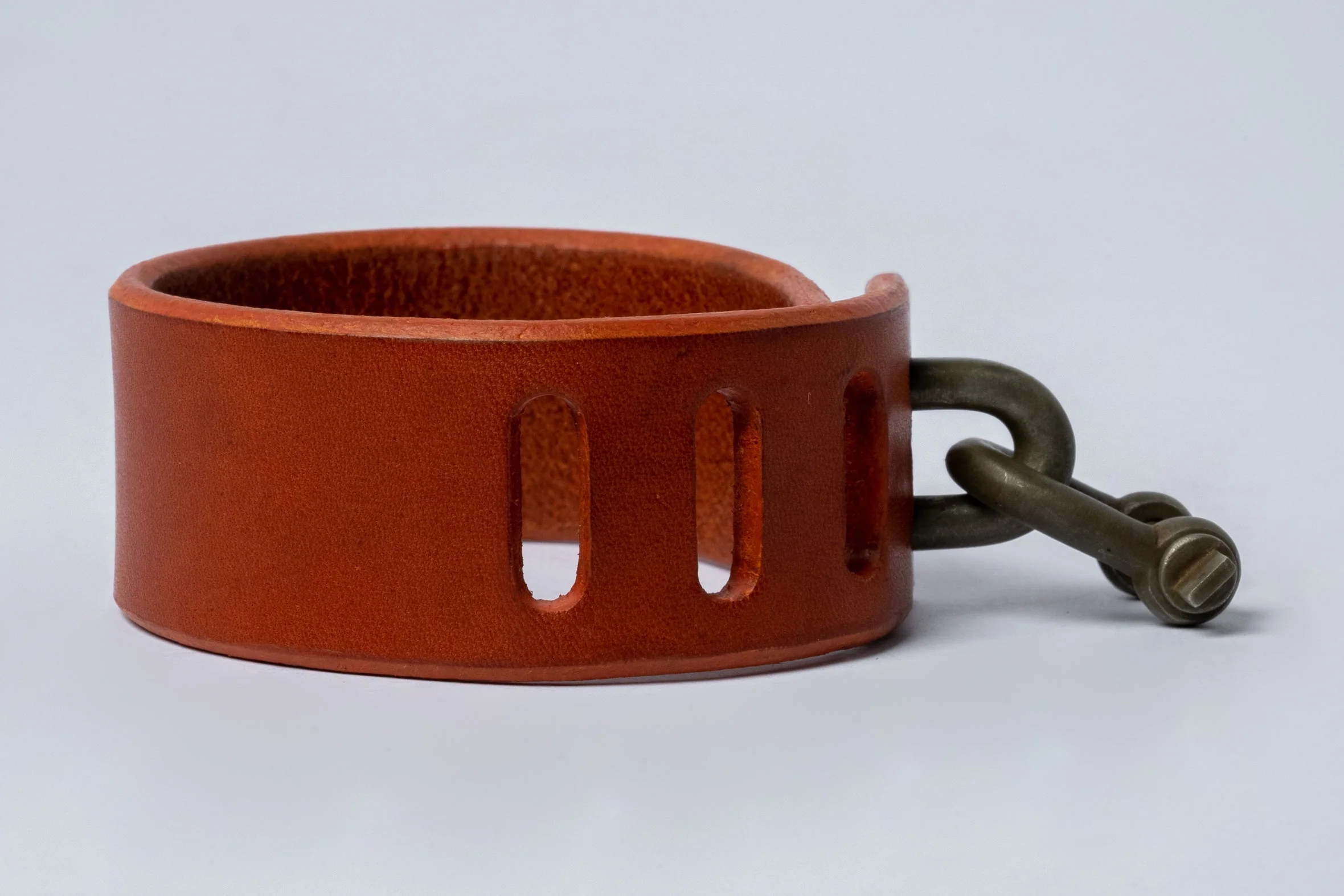 Restraint Charm Bracelet (30mm, ALE+DZ) - Image 4