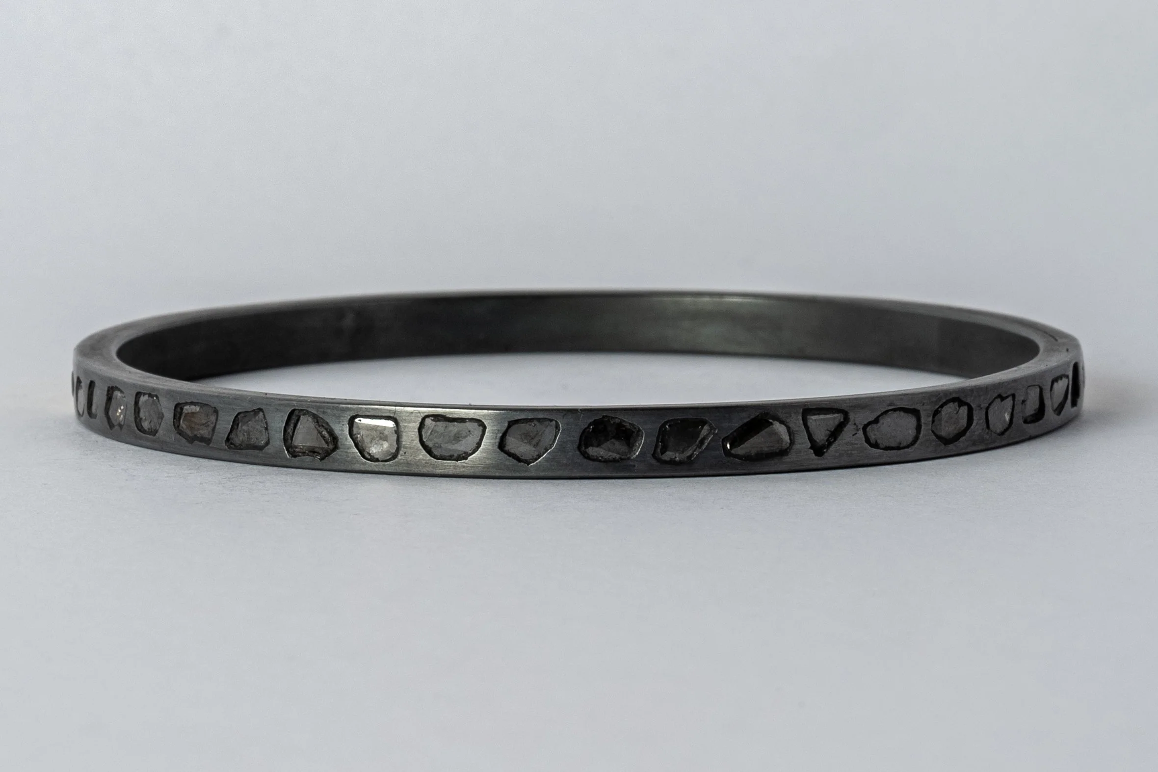 Sistema Bangle (Fuse, Mega Pavé, 4mm, KA18K+DIA) - Image 4