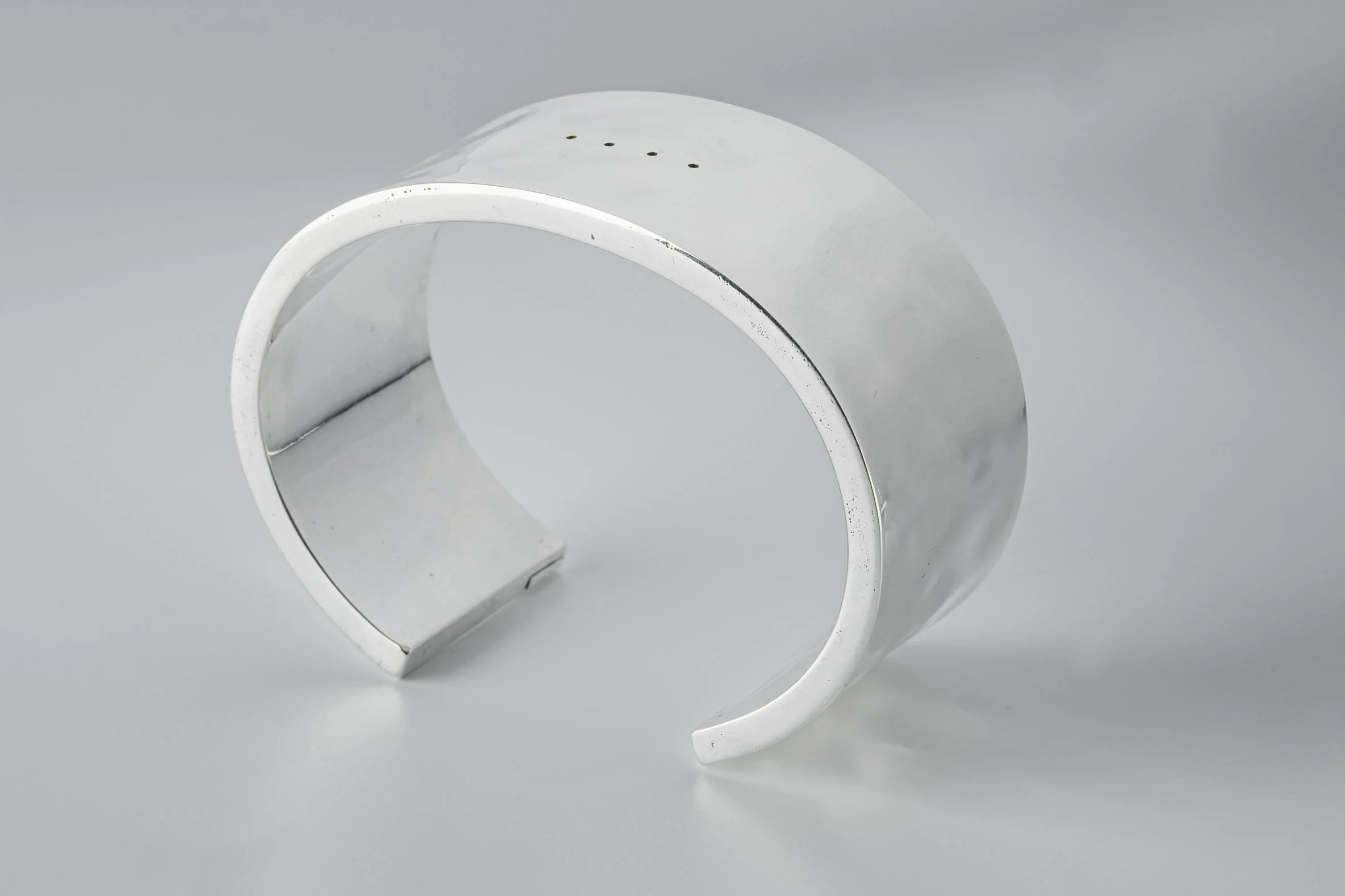 Ultra Reduction Bracelet (Destroyed Rework, 30mm, YS) - Image 2