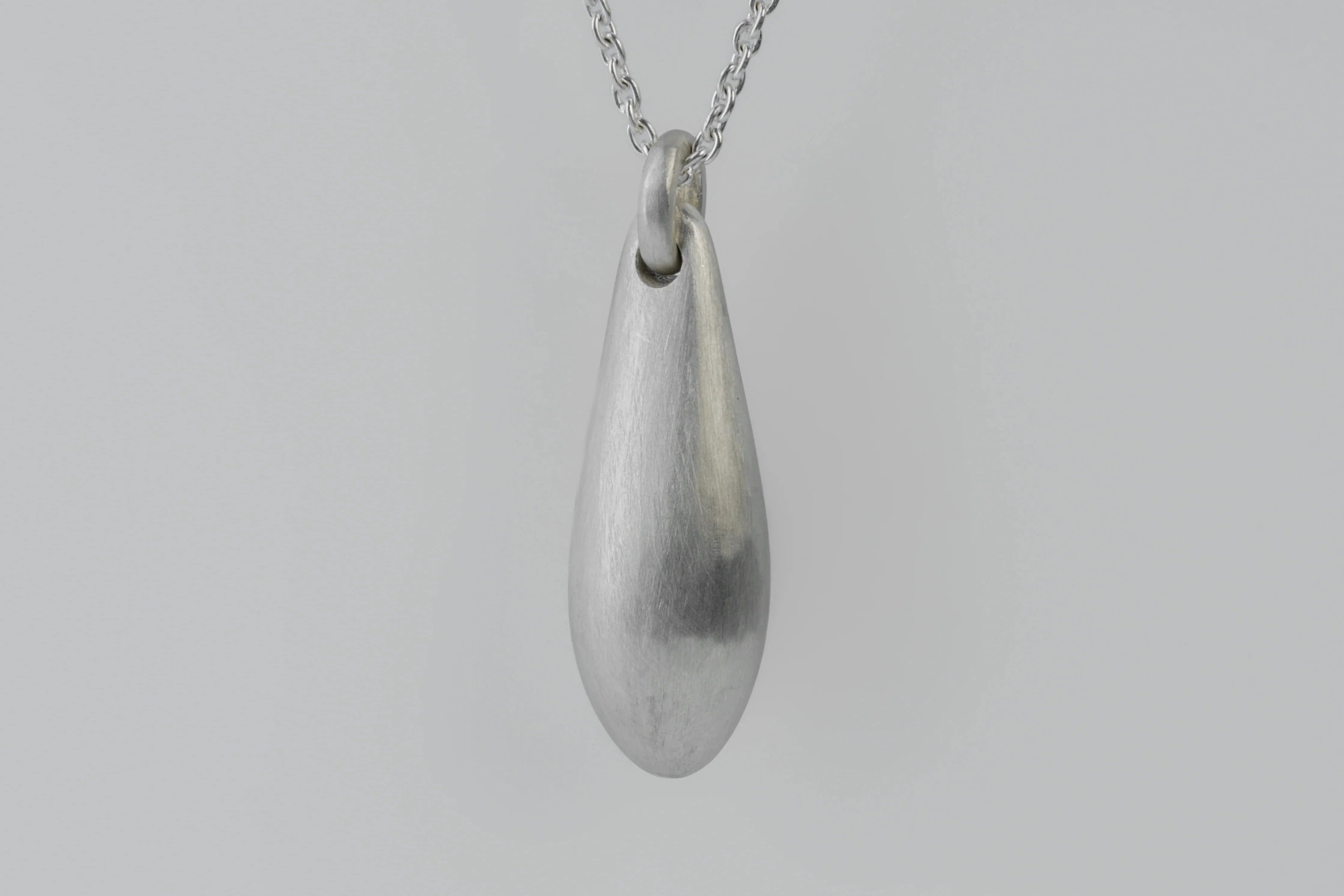 Chrysalis Necklace (Cremaster Emergence, Amber, MA+AMB) - Image 4