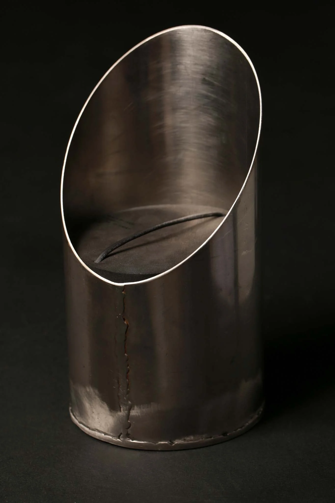 Large Rose Candle - Image 2