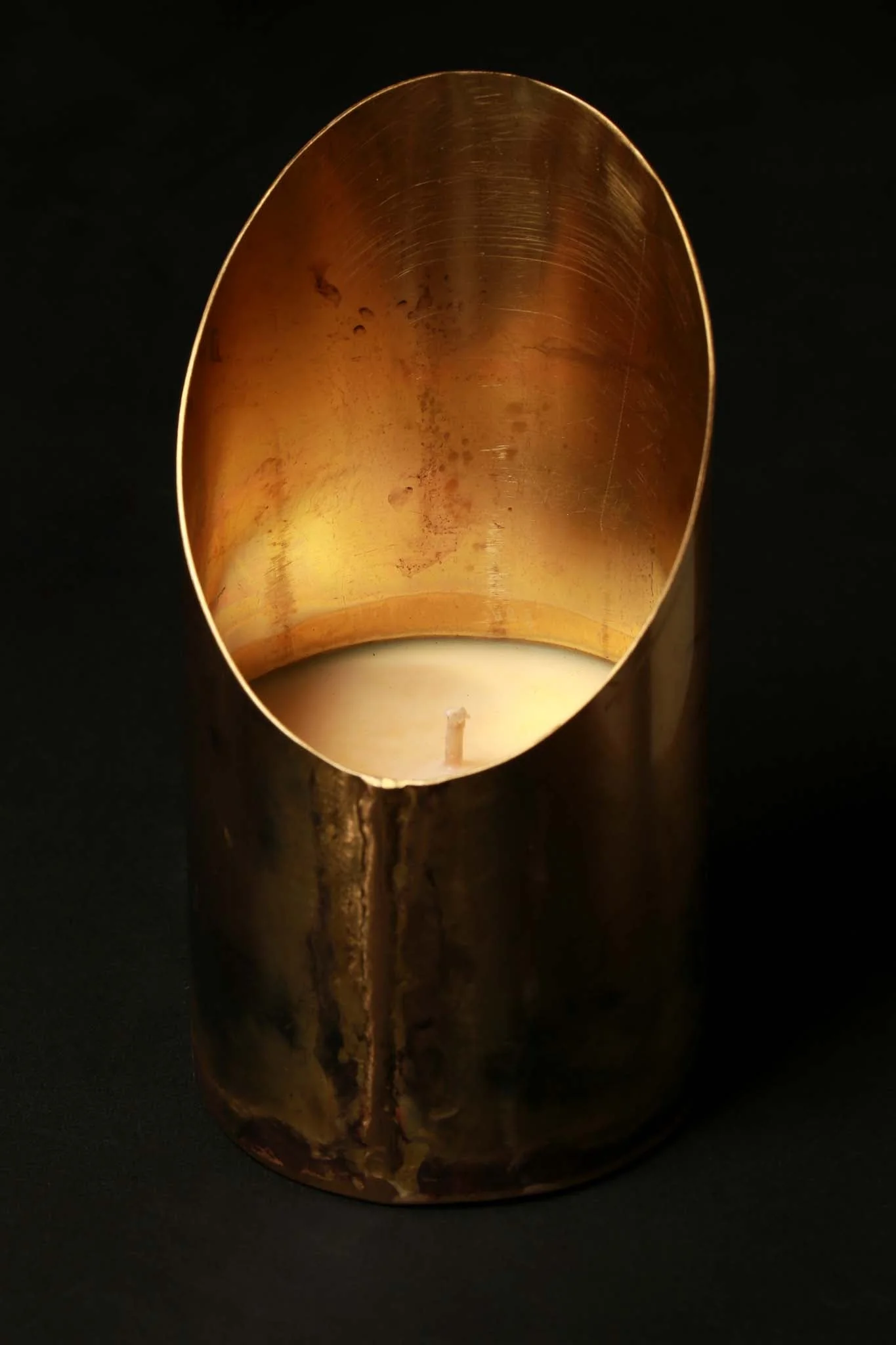 Large Rose Candle - Image 4