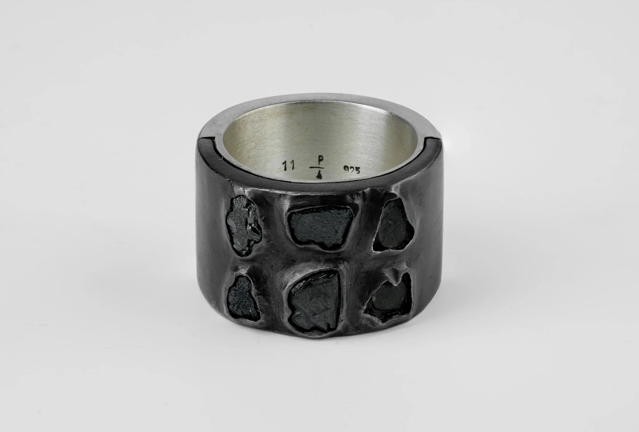 Sistema Ring (Terrestrial Surfaced, 1.6 CT, 6 Black Diamond Fragments, 17mm, MA+KA+KFRDIA) - Image 2