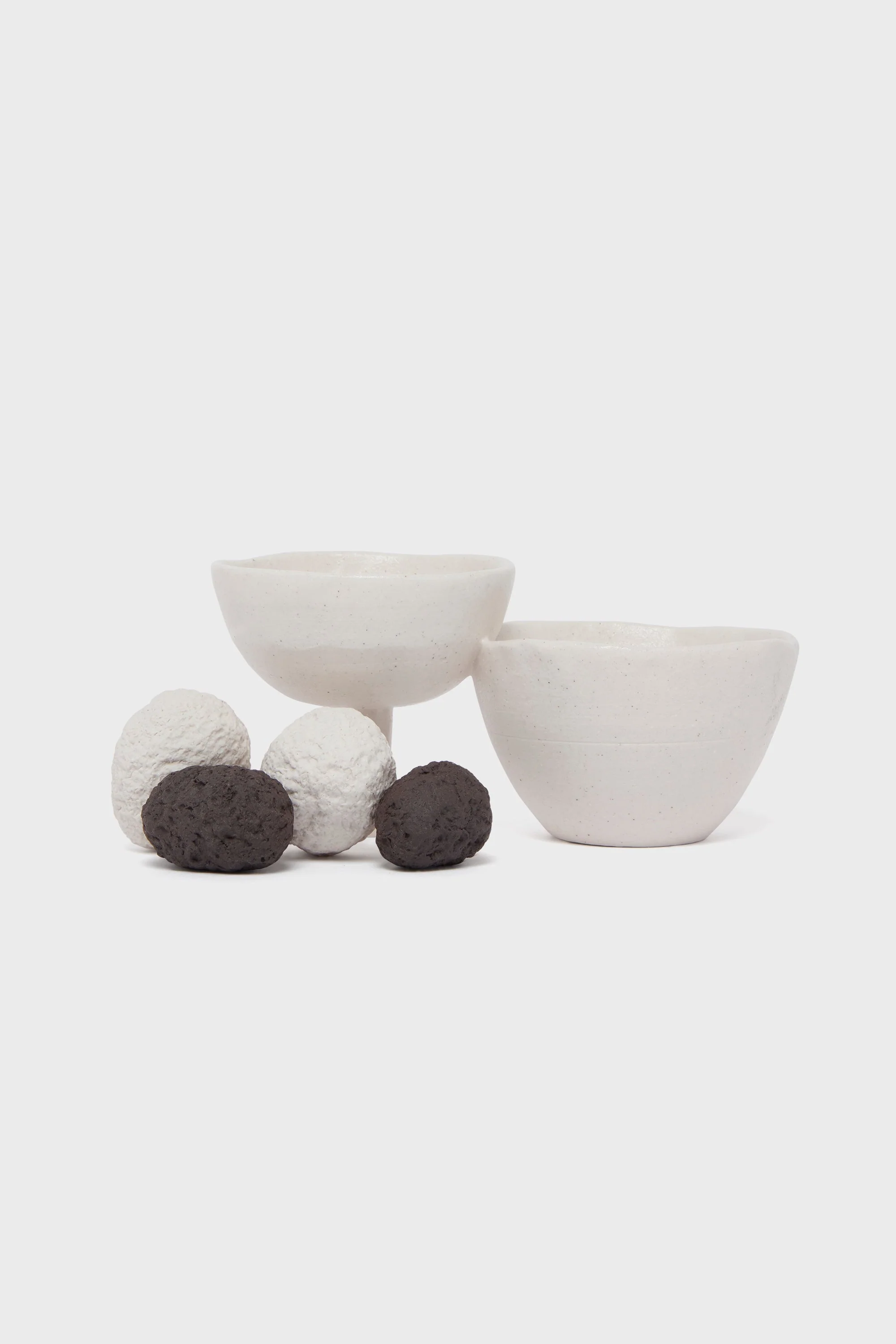 White Obzee 1 Double Ceramic Rock Diffuser - Image 3