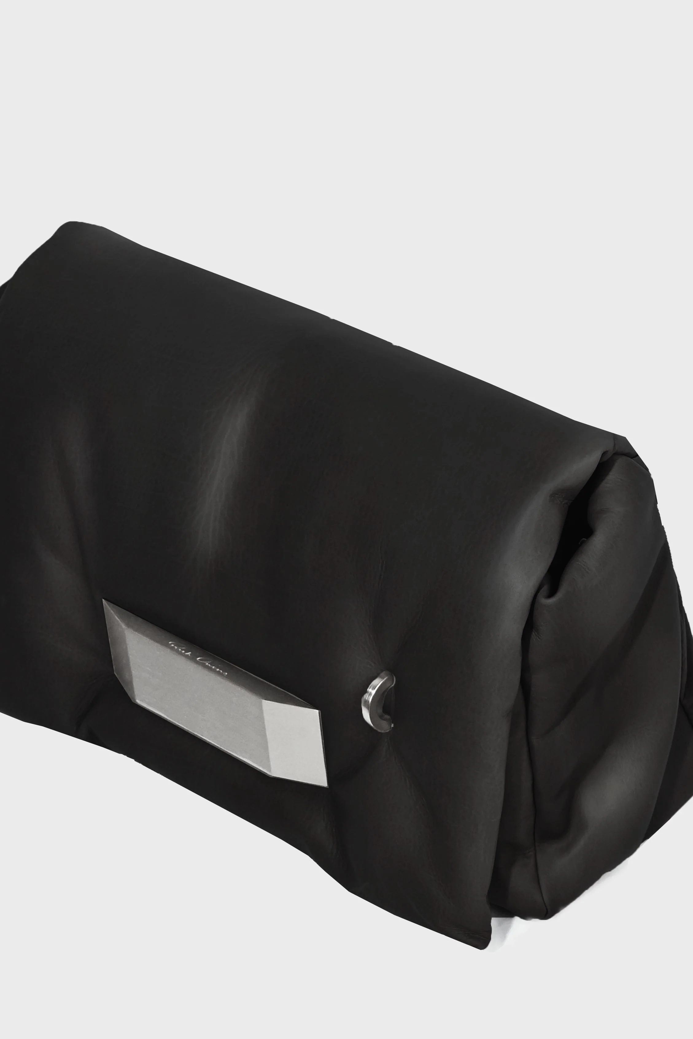 BIG PILLOW GRIFFIN LCAPA BLACK - Image 3