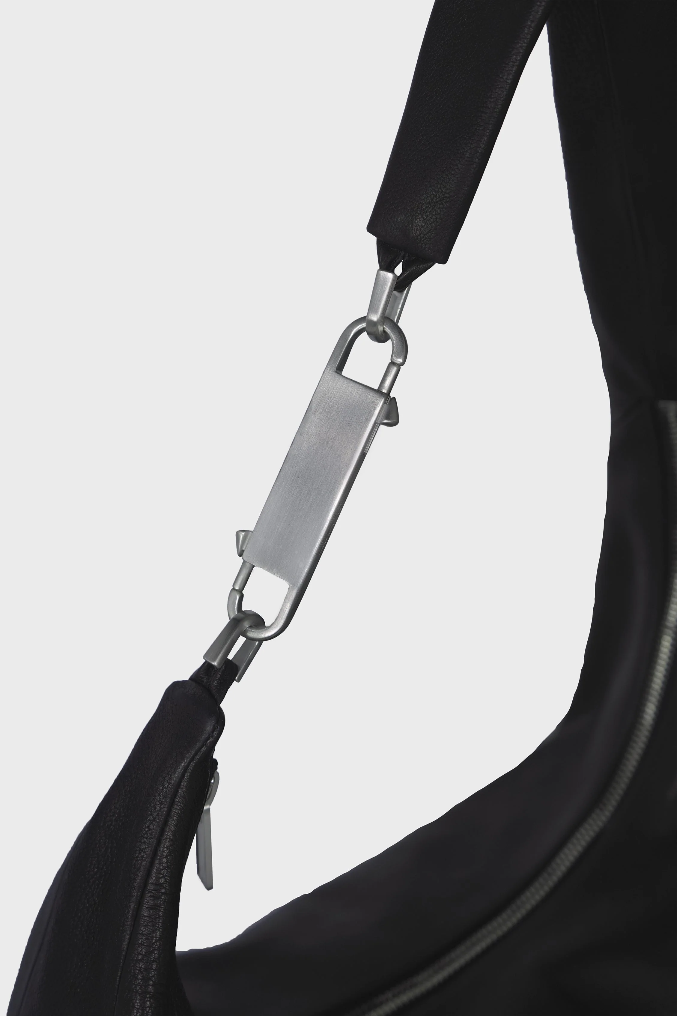 CROPPED GEMINI BAG LCN BLACK - Image 4