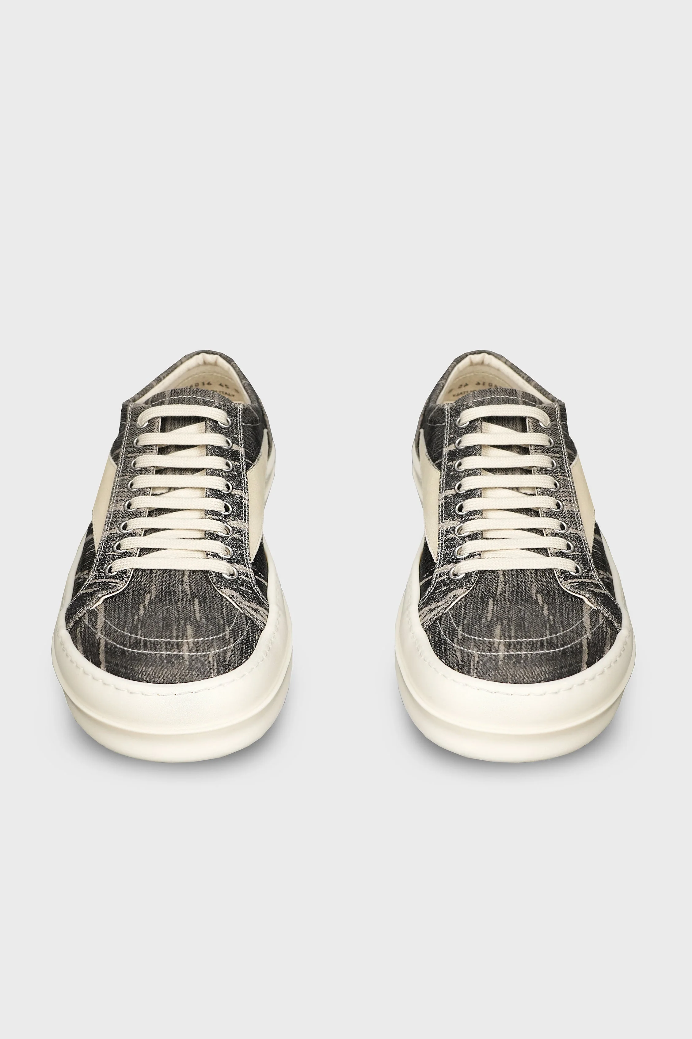 VINTAGE SNEAKS BLACK WASHED FOIL - Image 2