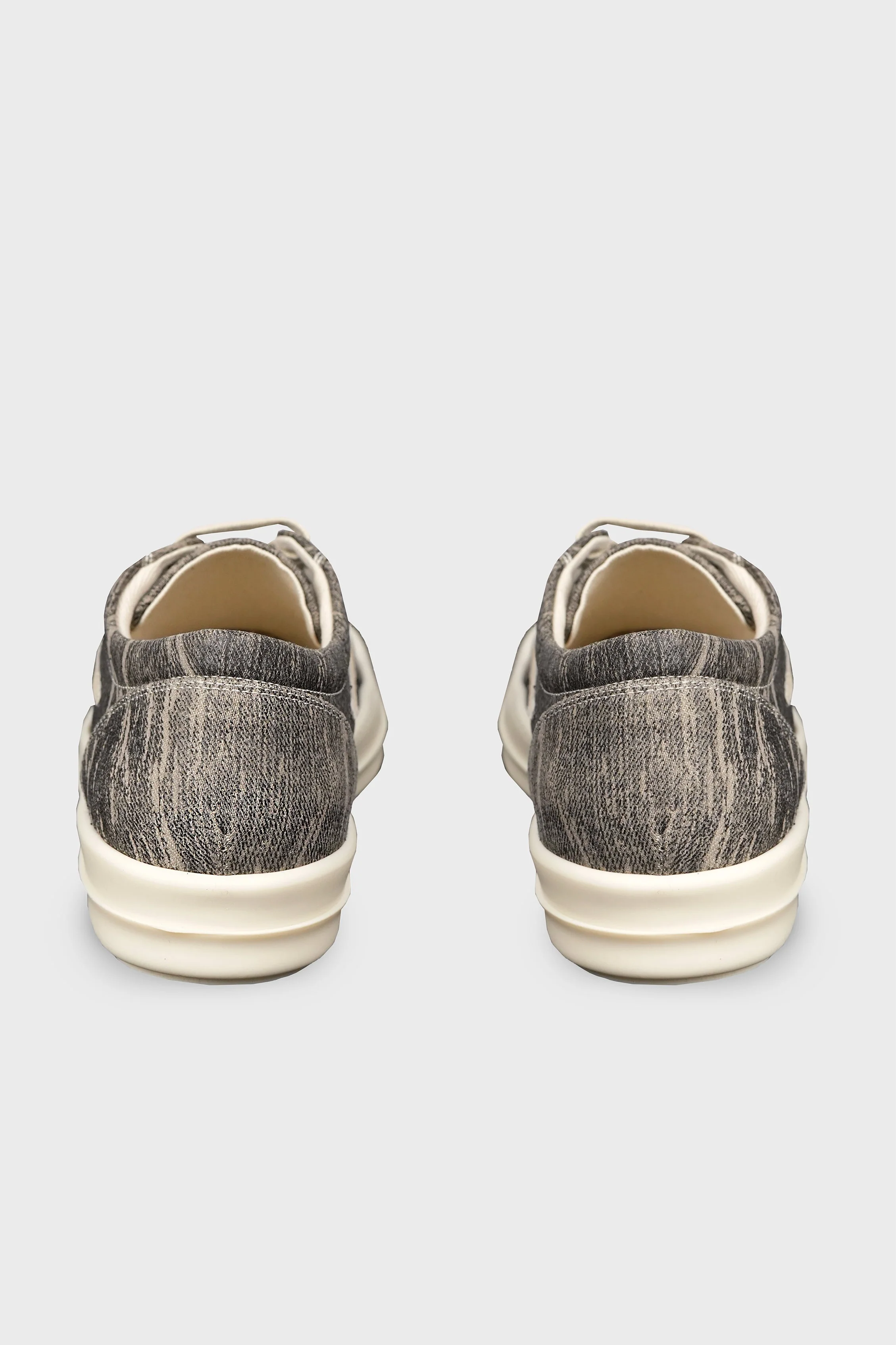 VINTAGE SNEAKS BLACK WASHED FOIL - Image 4