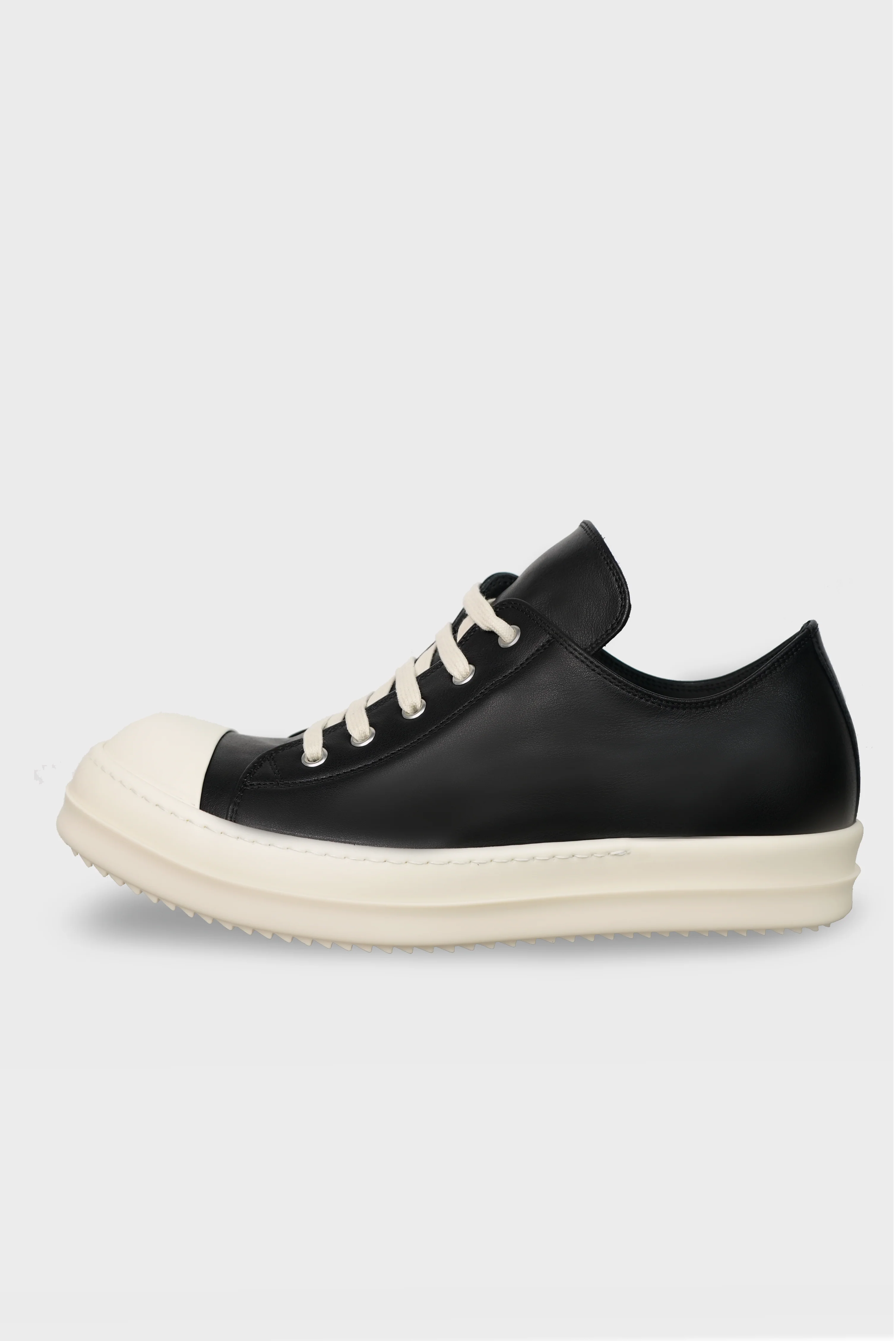 EXTREME LOW SNEAKS BLACK/MILK/MILK - Image 3