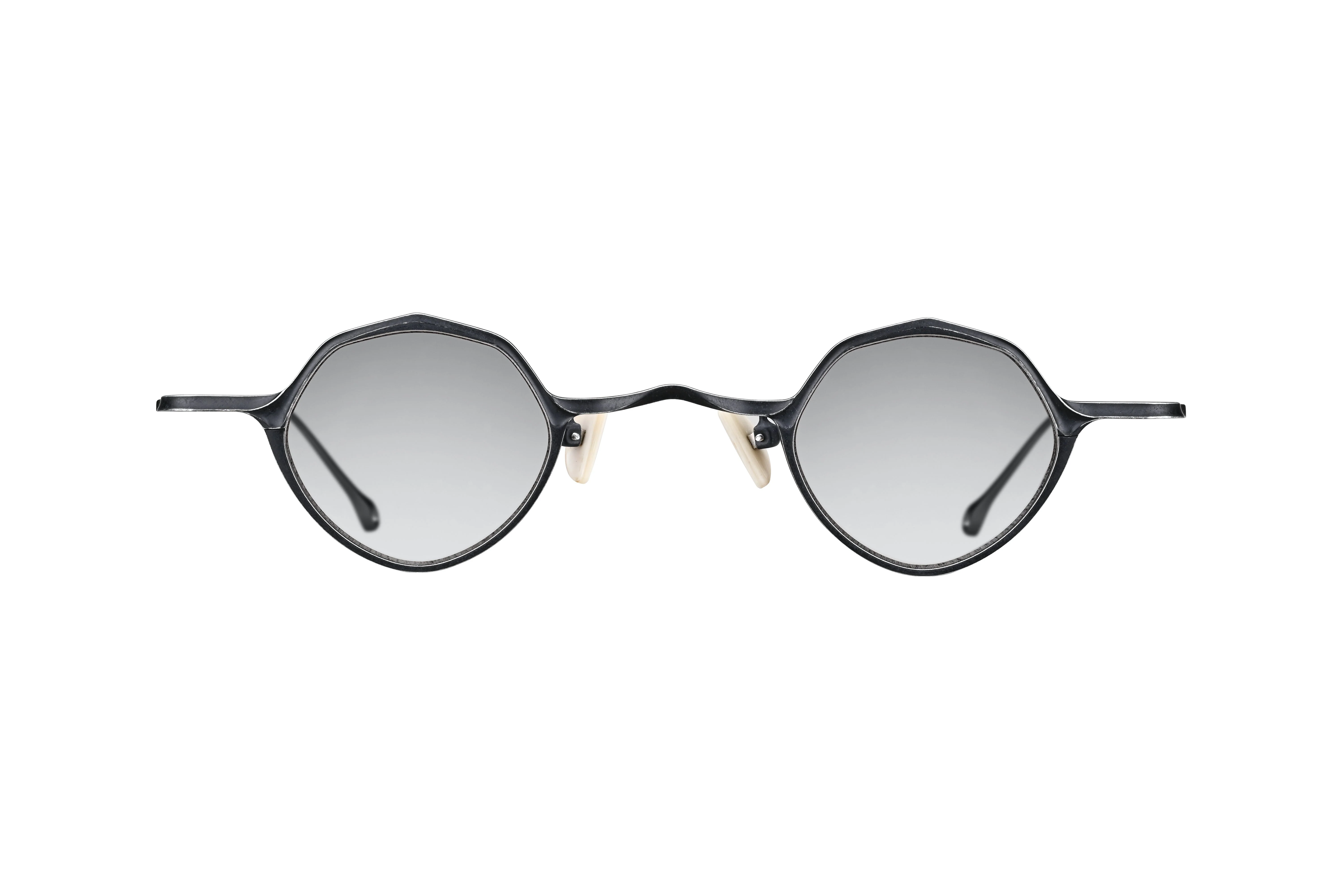 X KAMONUJ VINTAGE BLACK + BLACK SUNGLASSES - Image 2