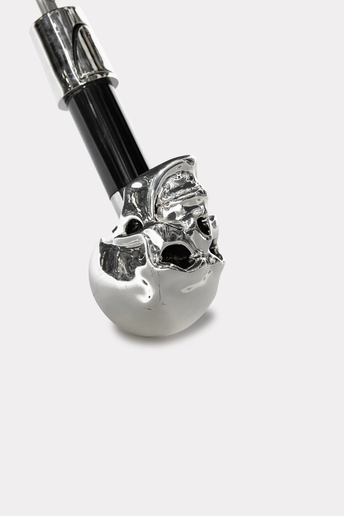 Silver Skull Folding Umbrella - Image 4