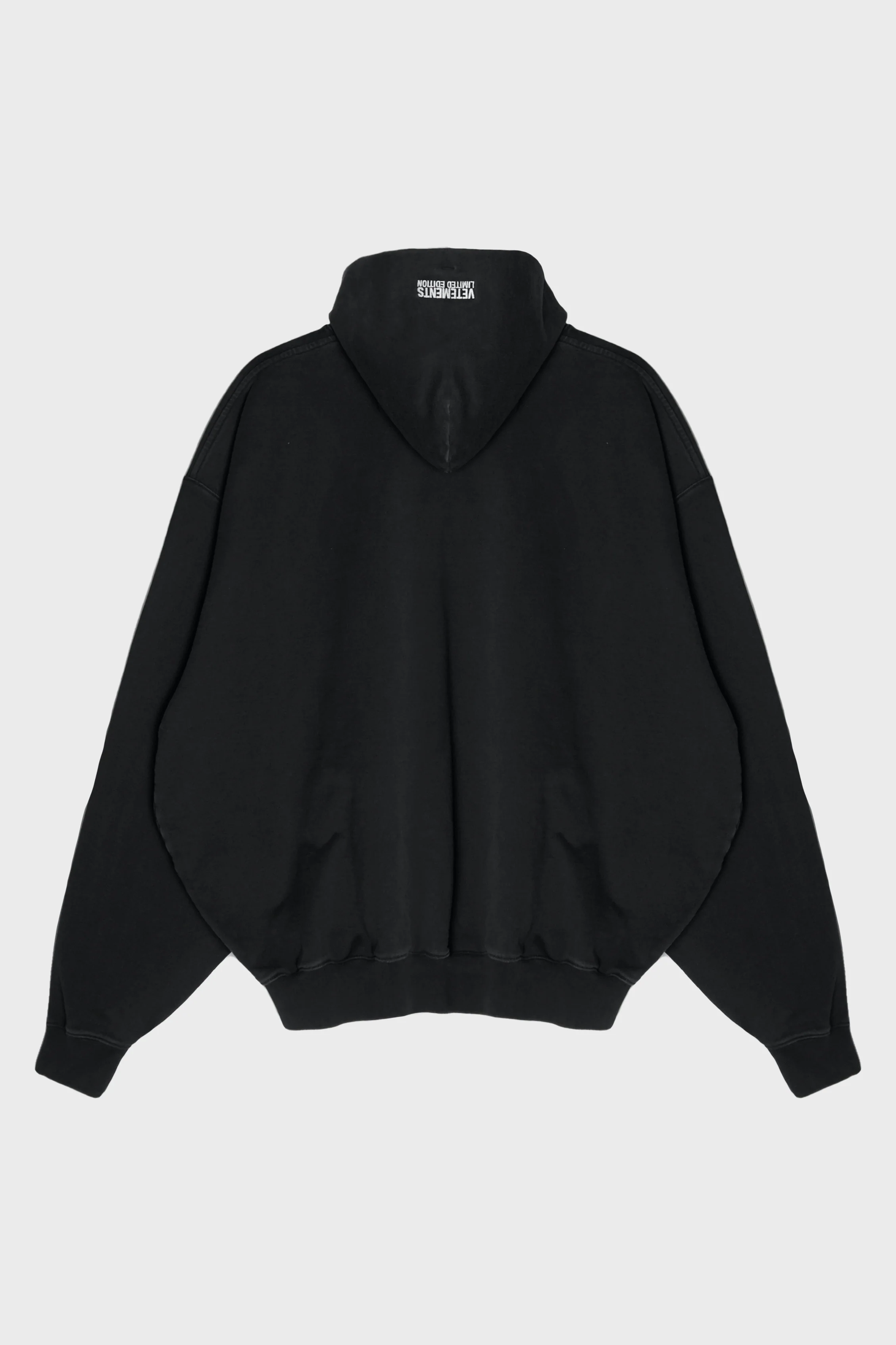 ICONIC LOGO HOODIE BLACK - Image 2