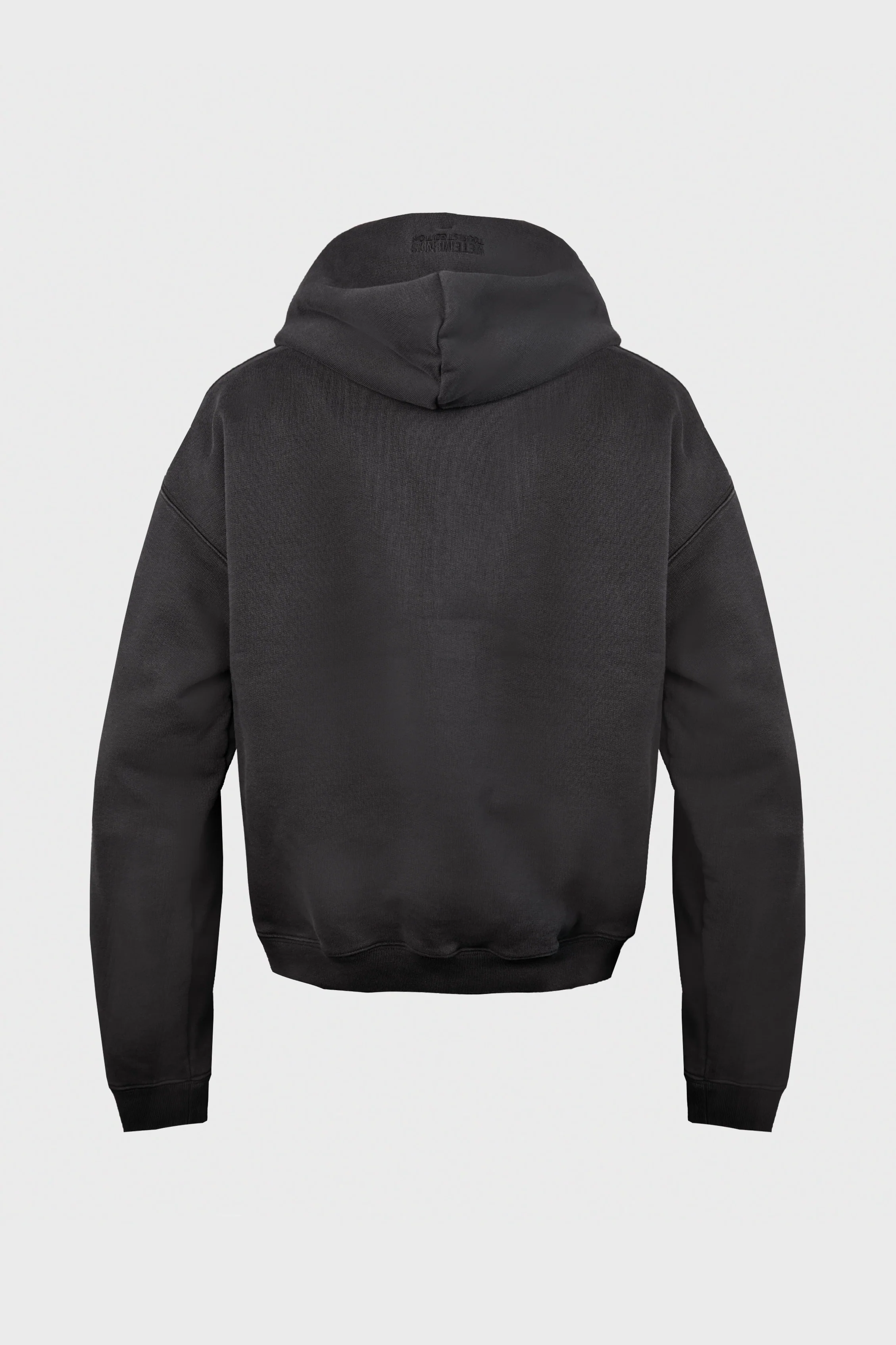 PARIS TOURIST FITTED HOODIE BLACK - Image 2