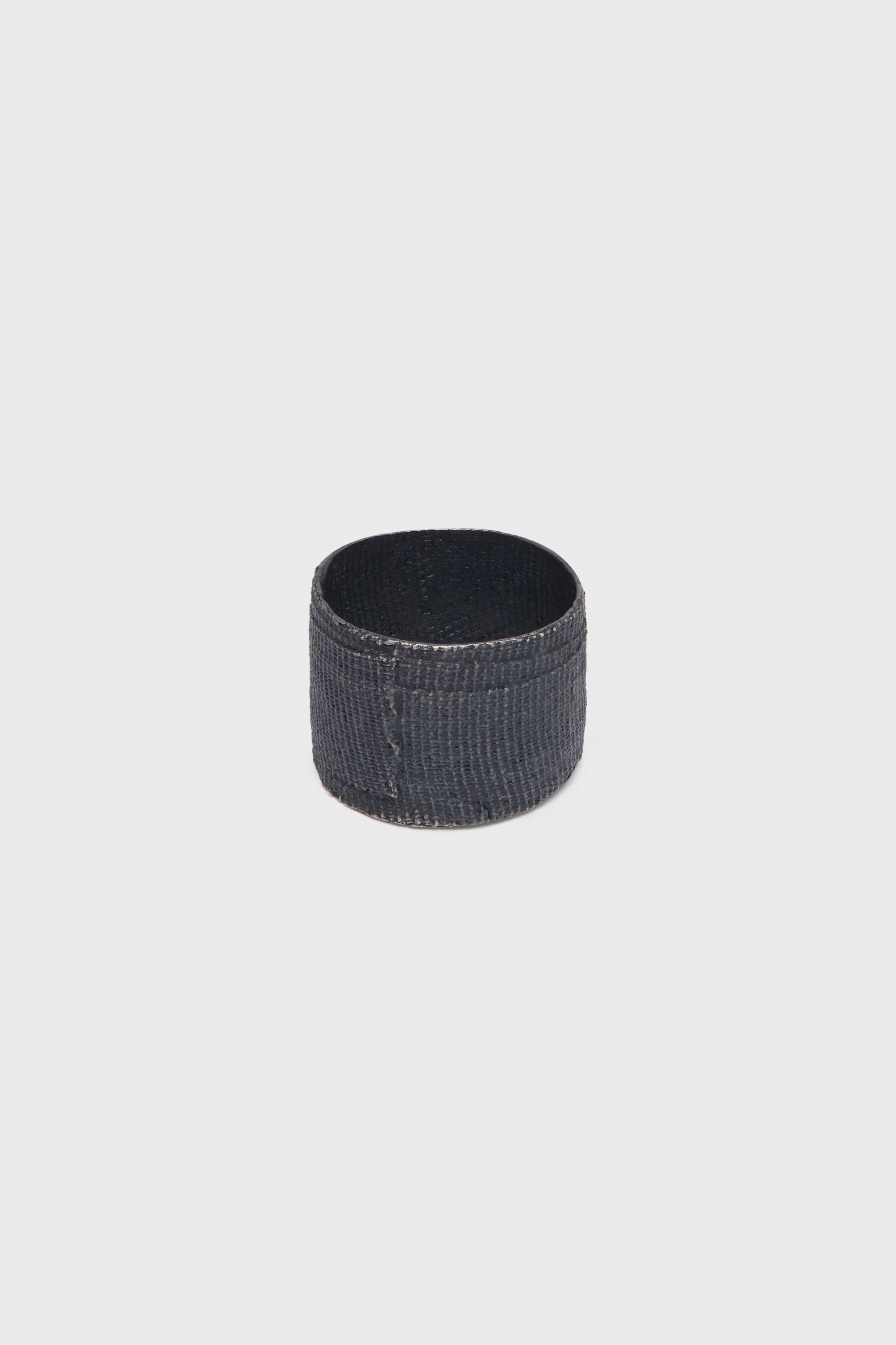 VTGR03 BLACK BANDAGE RING - Image 3