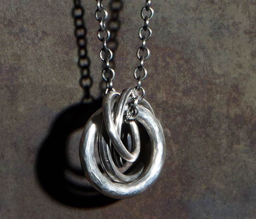 NECKLACE FOUR RINGS - Image 4
