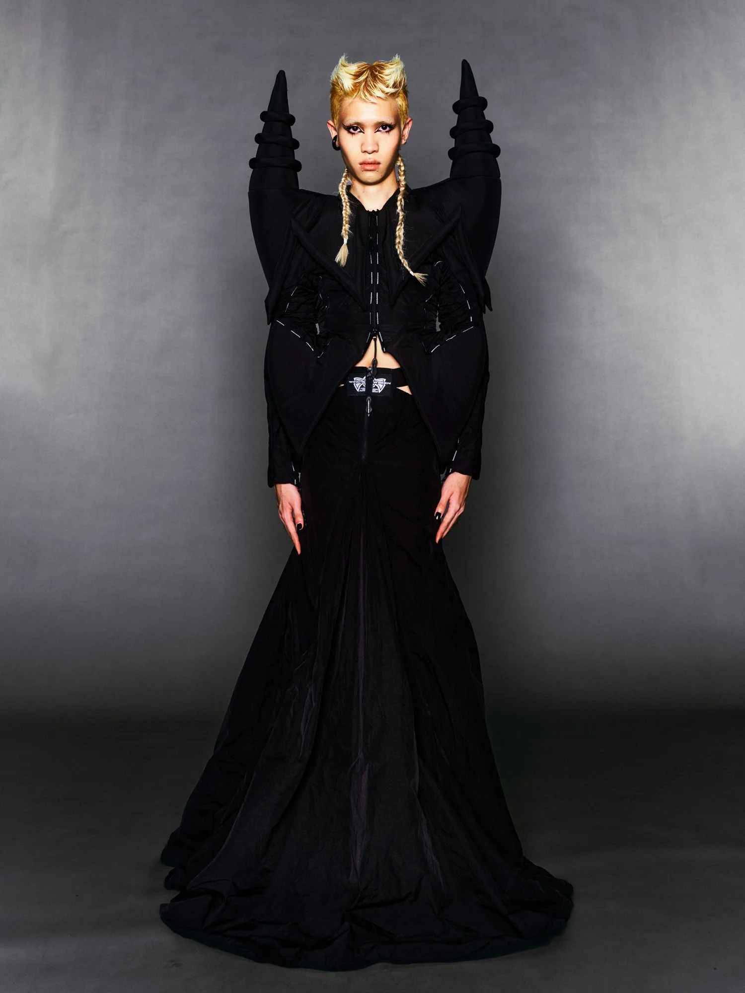 CUT-OUT MAXI SKIRT - Image 2