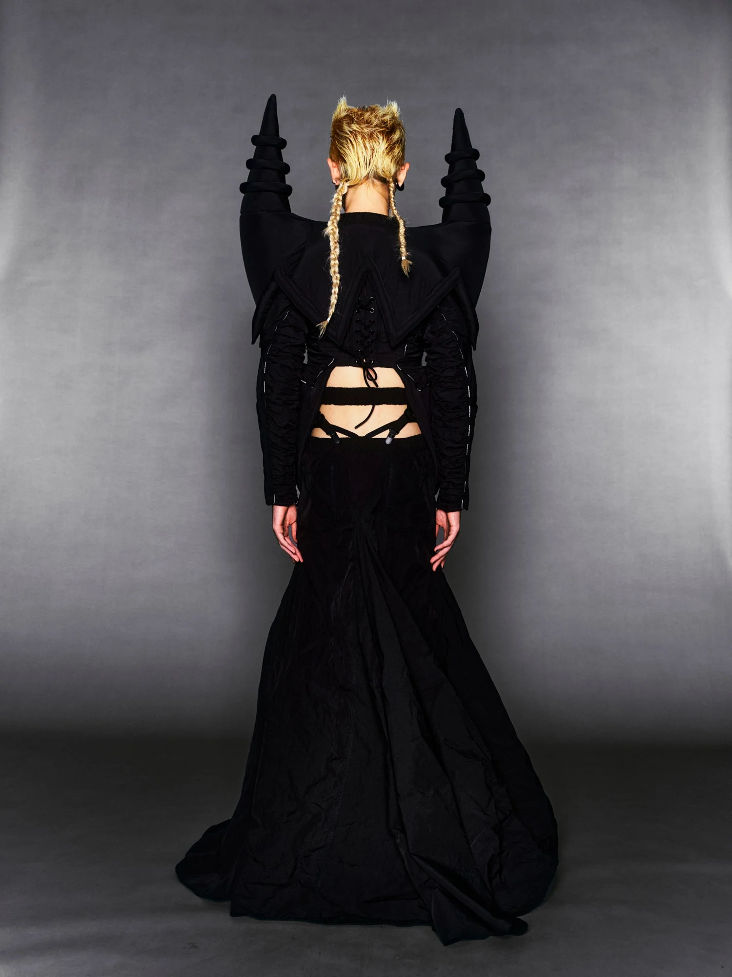 CUT-OUT MAXI SKIRT - Image 4